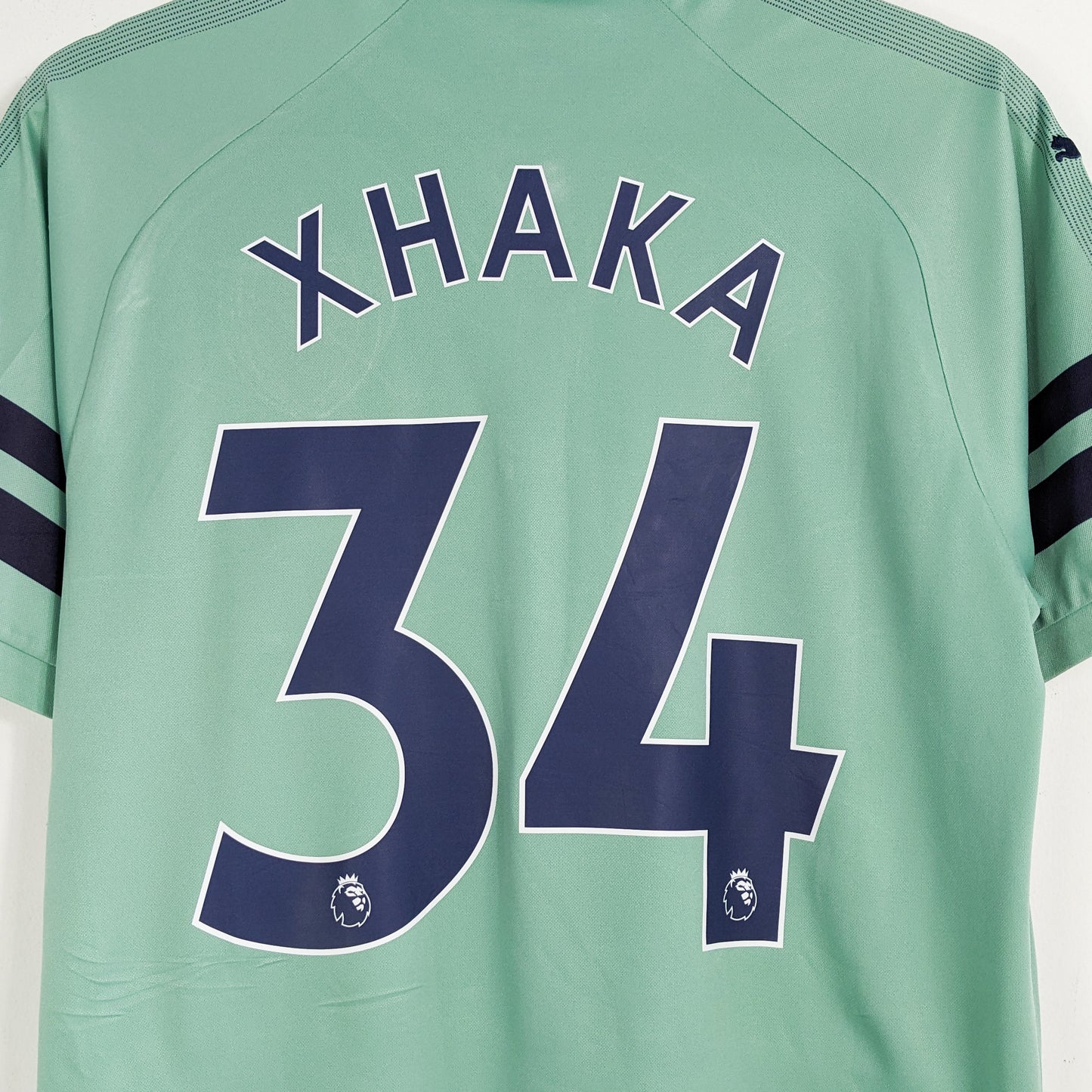 Authentic Arsenal 2018/19 Third - Xhaka #34 Size M