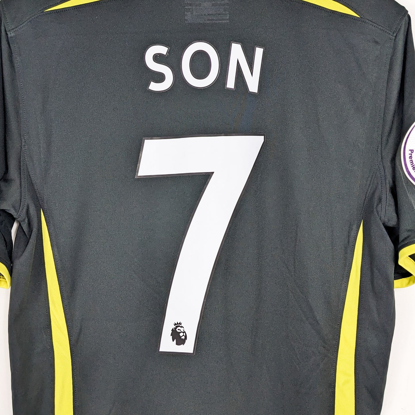 Authentic Tottenham Hotspurs 2014/15 Away - H M Son #7 Size M