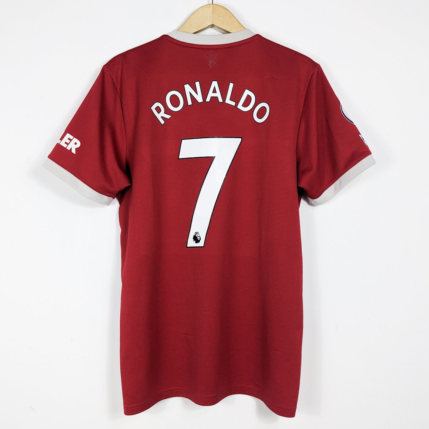 Authentic Manchester United 2021/22 Home - Ronaldo #7 Size L