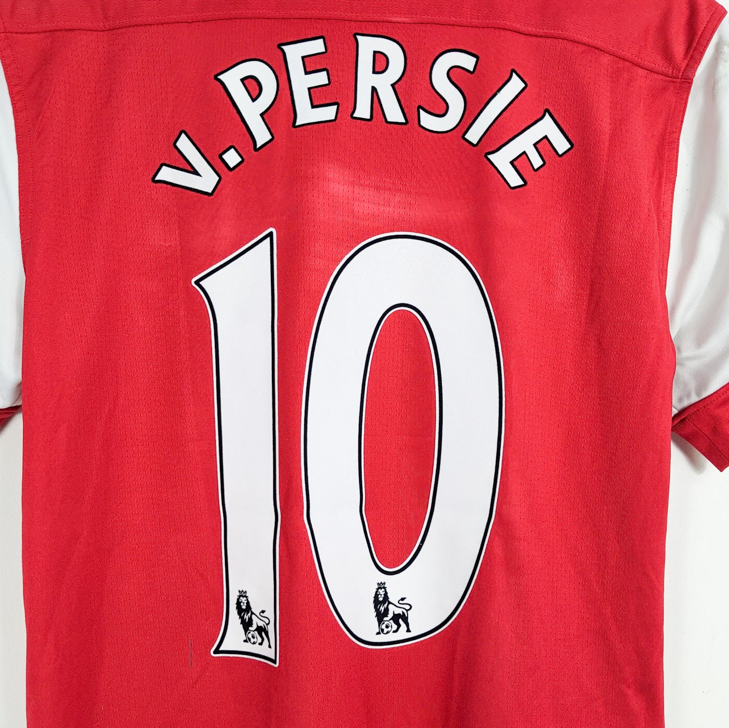 Authentic Arsenal 2010/11 Home - Van Persie #10 Size M