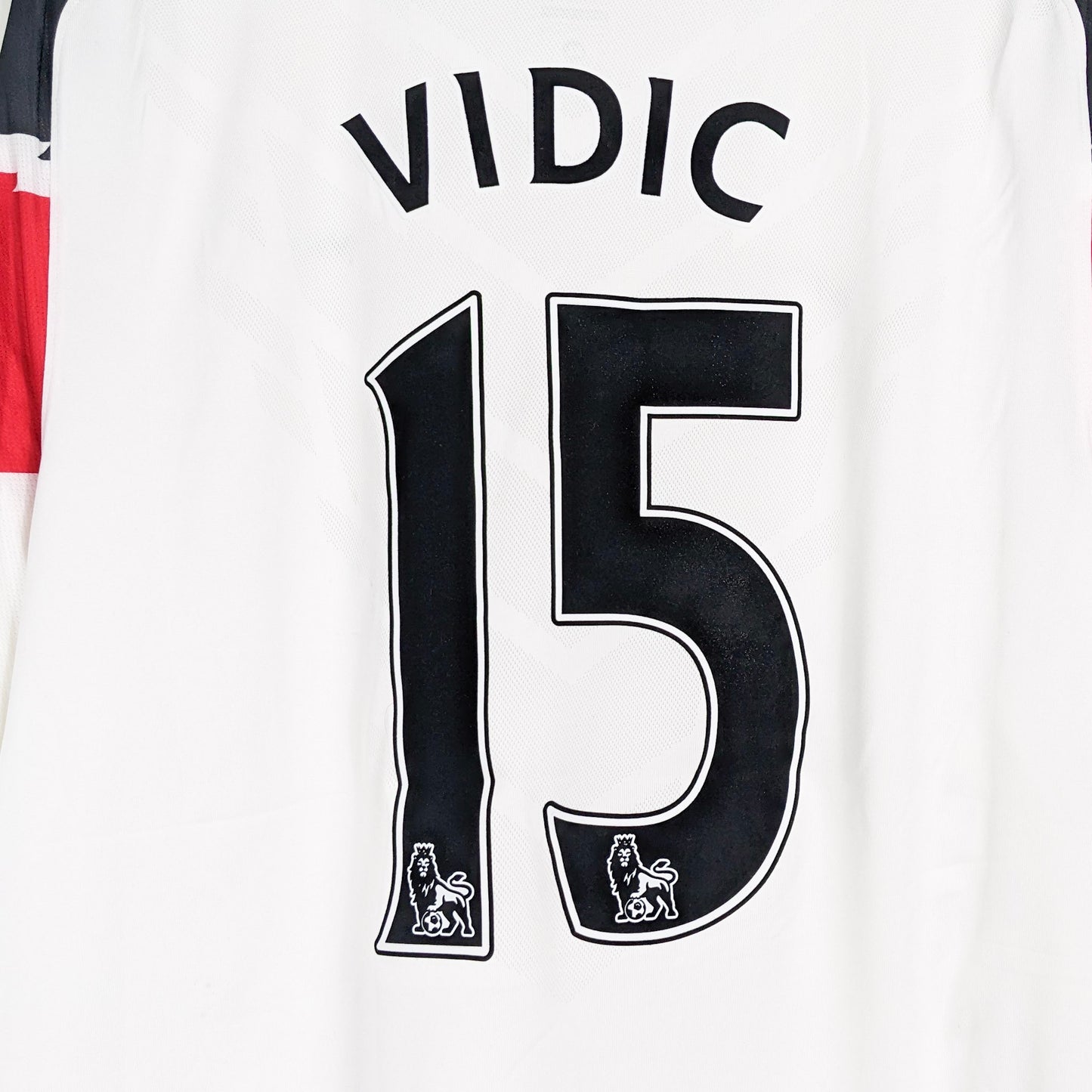 Authentic Manchester United 2010/11 Away - Vidic #15 Size XL (Longsleeve)