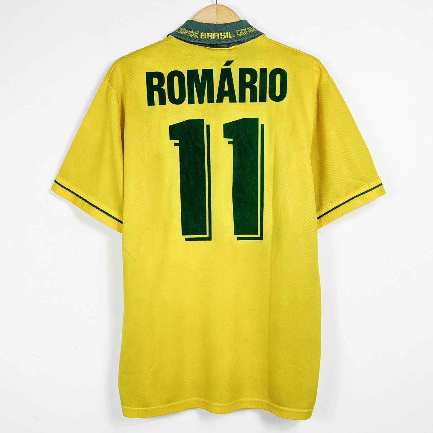 Authentic Brazil 1994 Home - Romario #11 Size L (Three Stars)