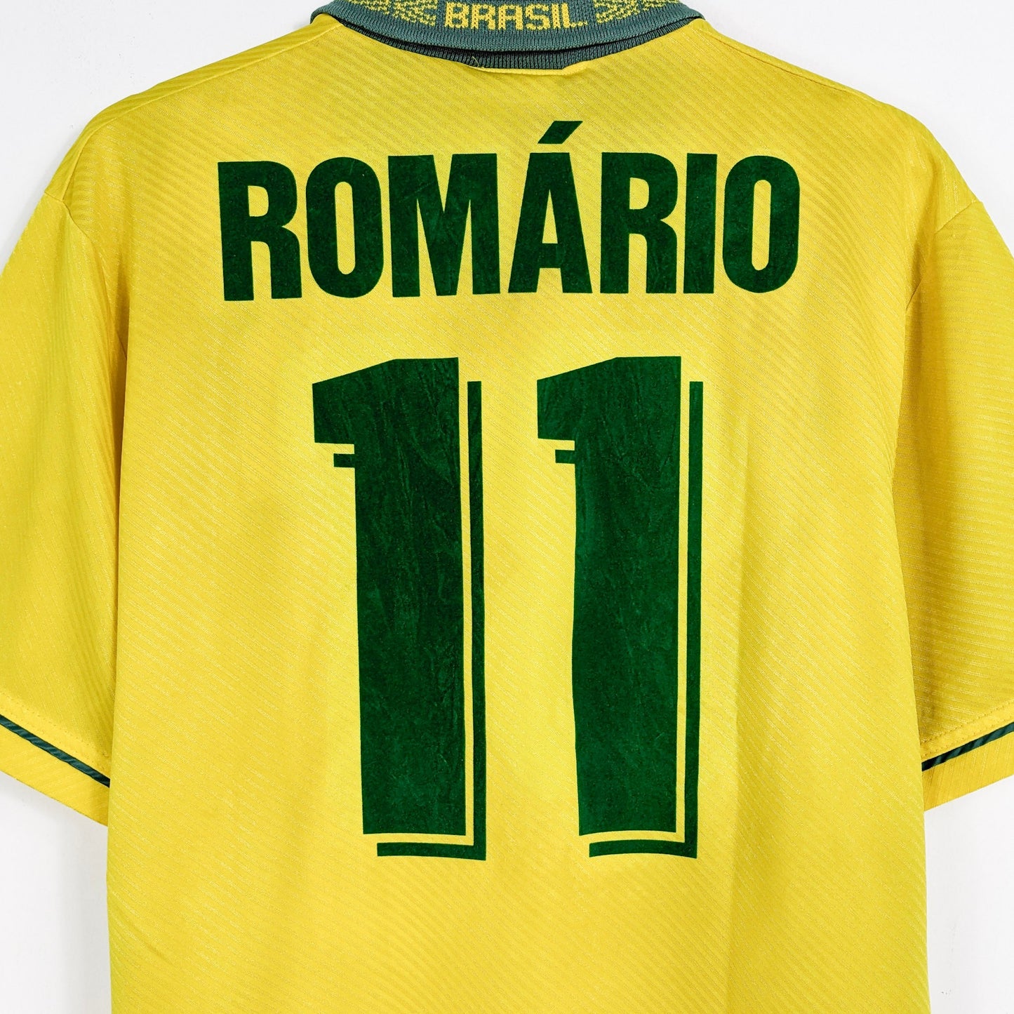 Authentic Brazil 1994 Home - Romario #11 Size L (Three Stars)