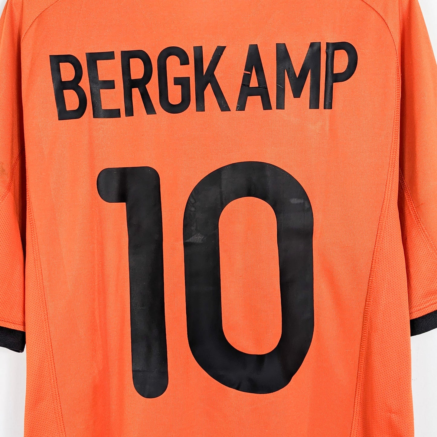 Authentic Netherlands 2000 Home - Bergkamp #10  Size L (Mdt)