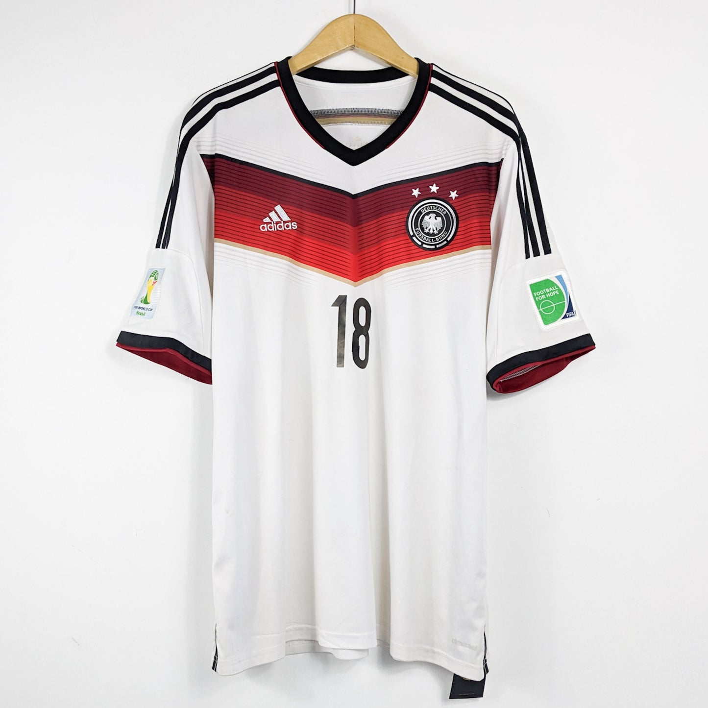 Authentic Germany 2016 Home - Toni Kroos #18 Size XL