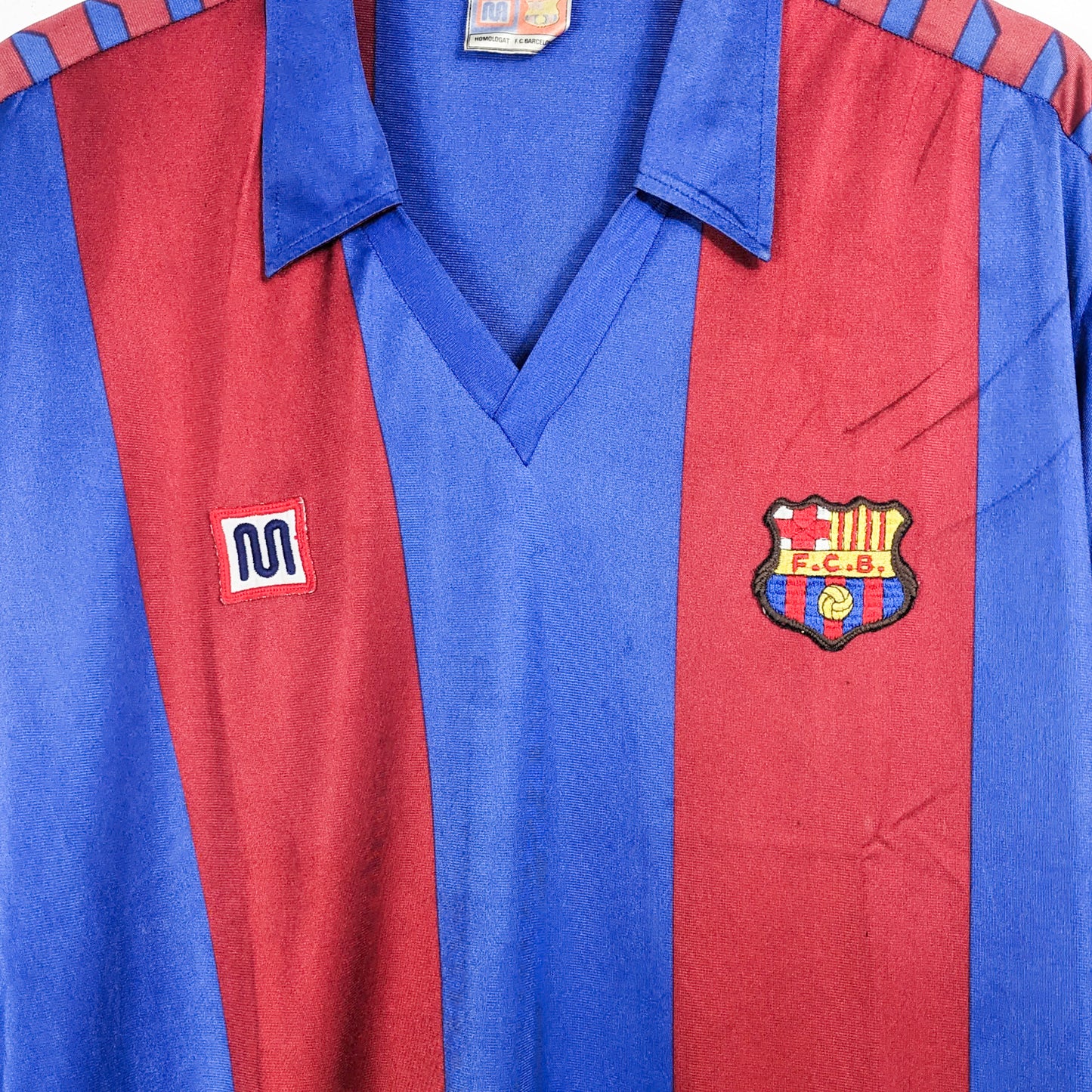 Authentic Barcelona 1984/89 Home - Size XG/XL (Longsleeve)