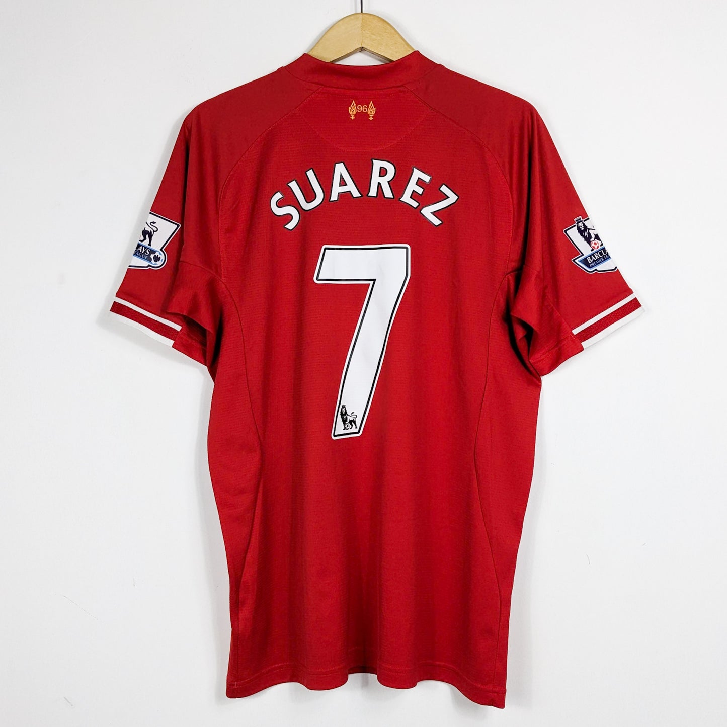 Authentic Liverpool 2013/14 Home - Luis Suarez #7 Size L