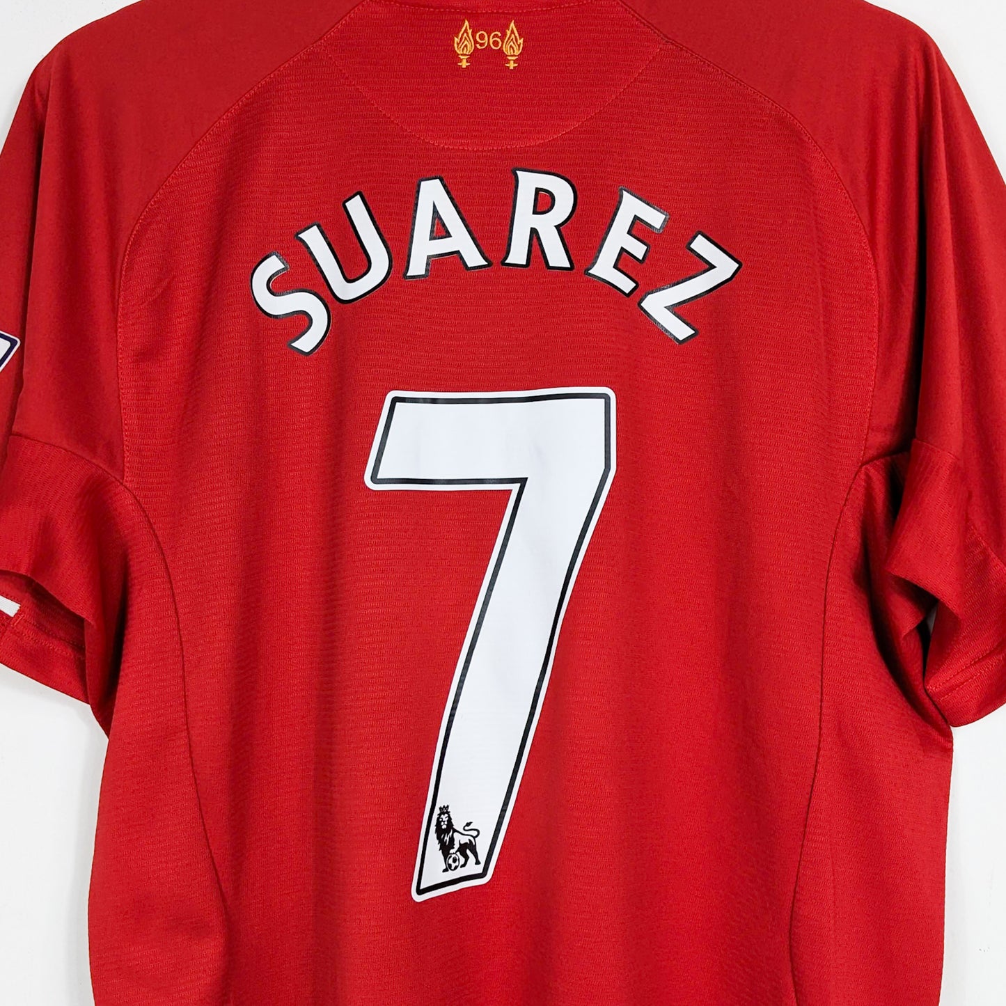 Authentic Liverpool 2013/14 Home - Luis Suarez #7 Size L