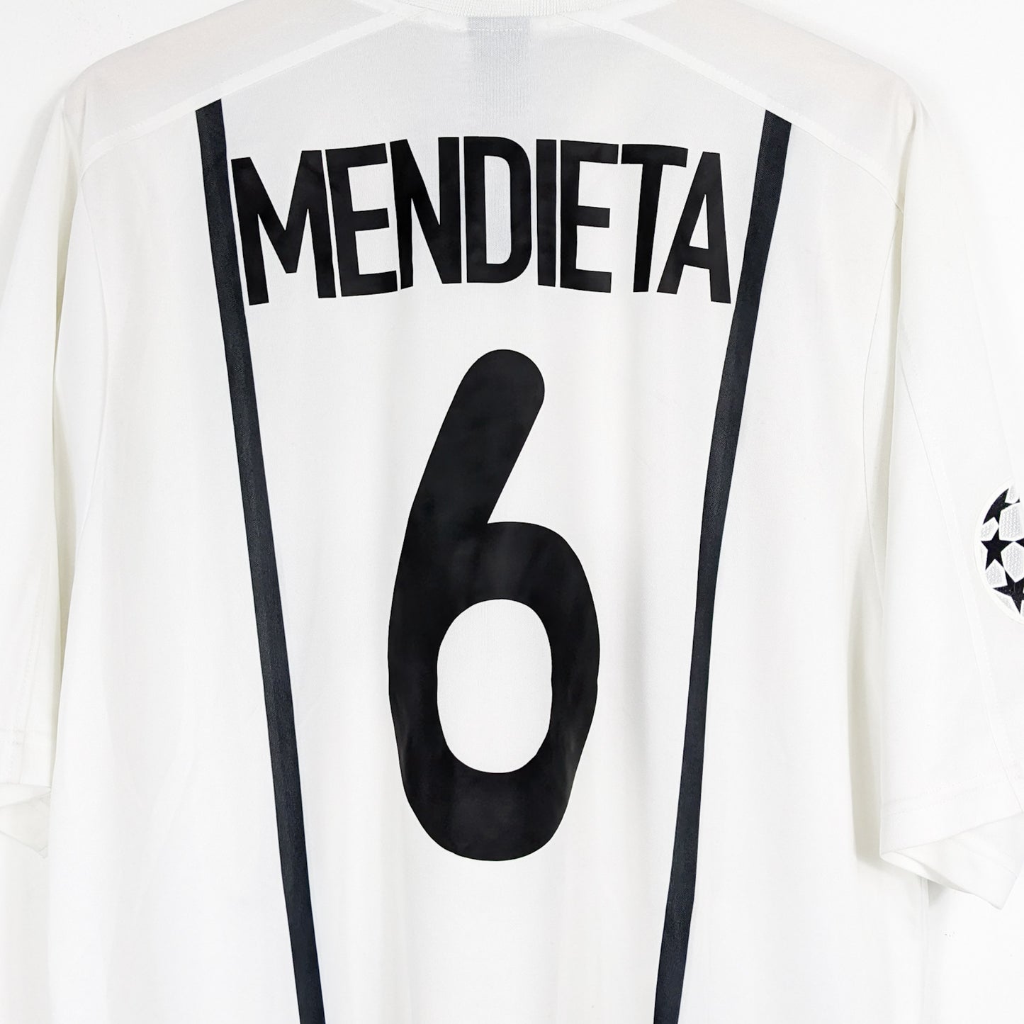 Authentic Valencia 2000/01 Home - Mendieta #6 Size XL (Supporter Version)