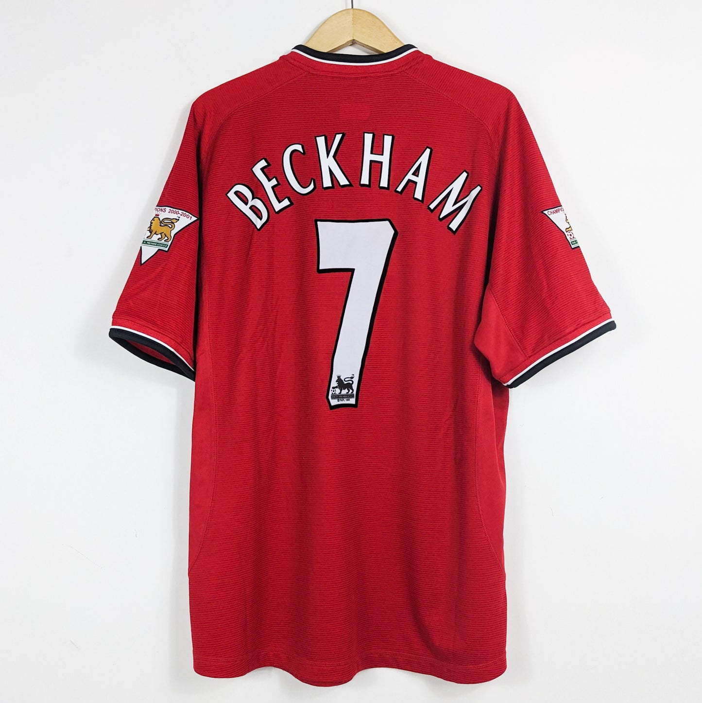 Authentic Manchester United 2000/02 Home - David Beckham #7 Size XL