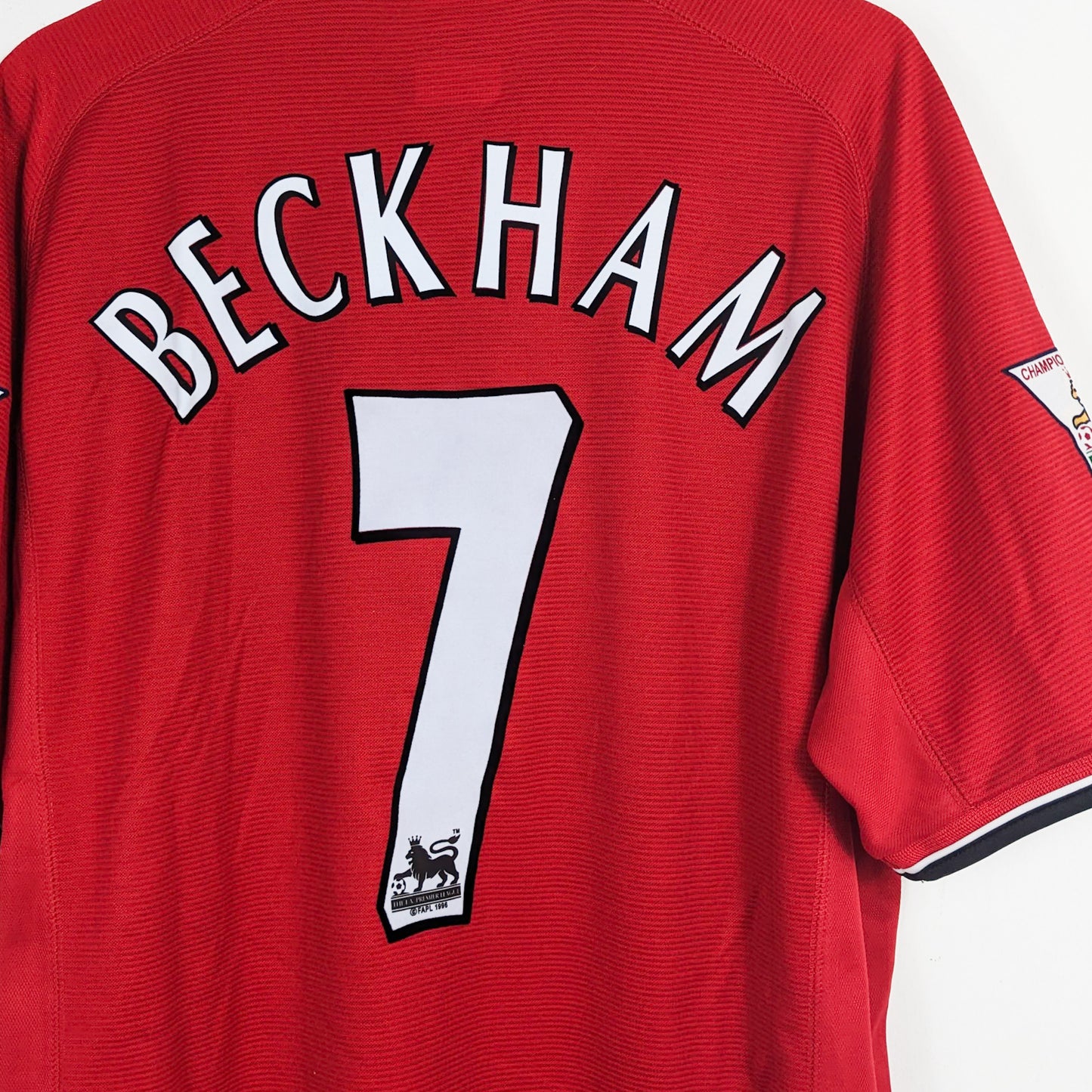 Authentic Manchester United 2000/02 Home - David Beckham #7 Size XL