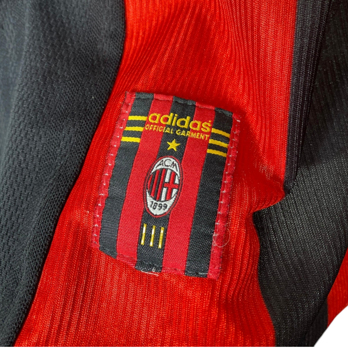 Authentic AC Milan 1998/99 Home - Size XL