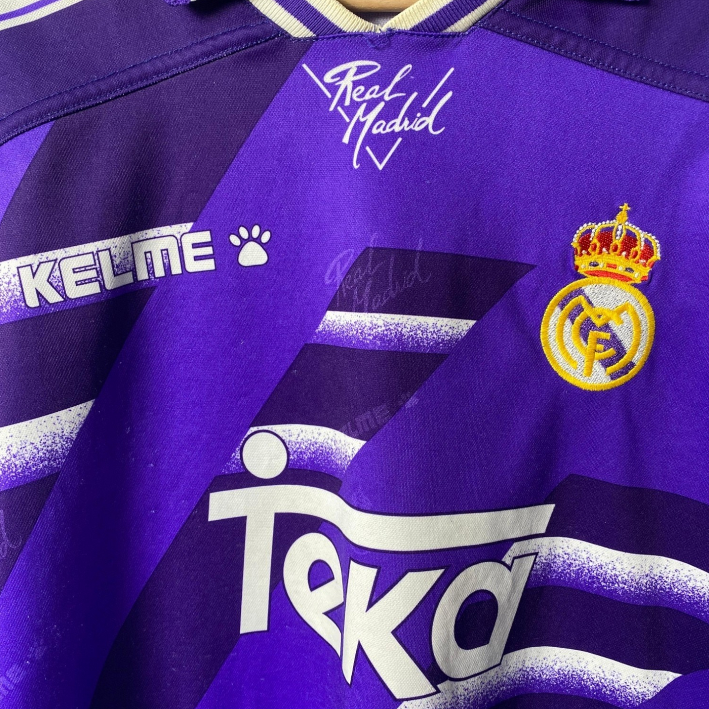 Authentic Real Madrid 1994/96 Away - Size XL