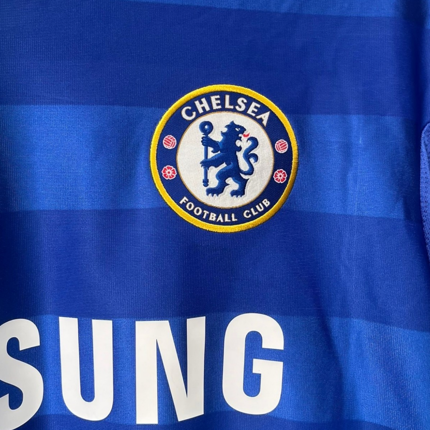 Authentic Chelsea 2011/12 Home - Drogba #11 Size XL