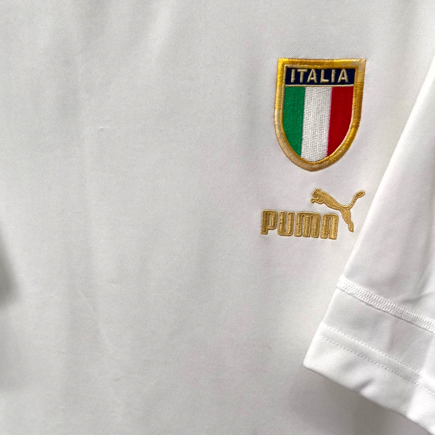 Authentic Italy 2004 Training Shirt - Size L