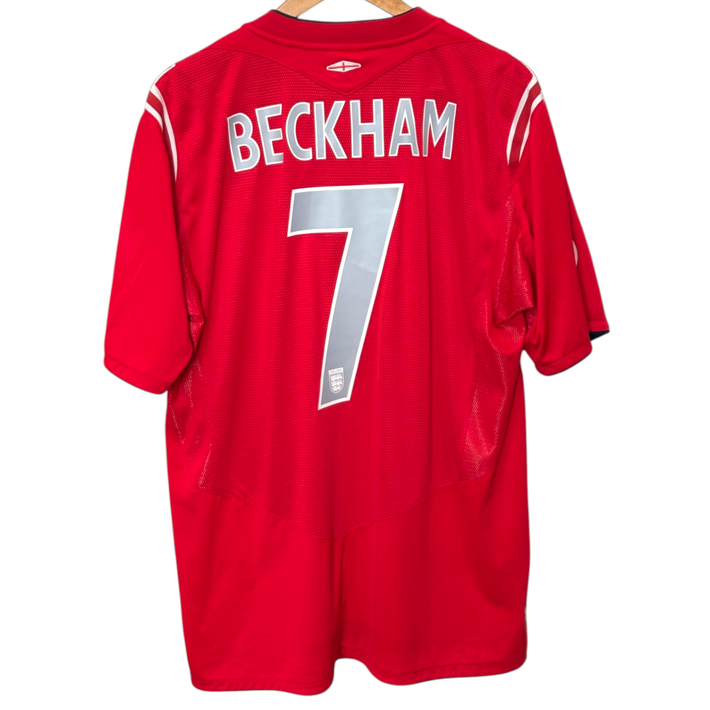 Authentic England 2004 Away - Beckham #7 Size XL