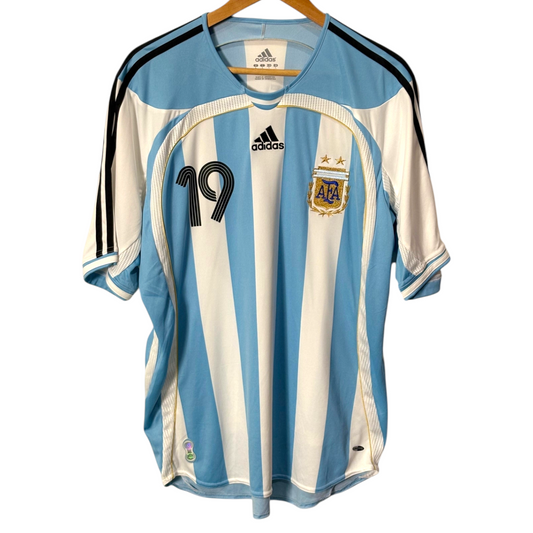 Authentic Argentina 2006/07 Home - Messi #19 Size L
