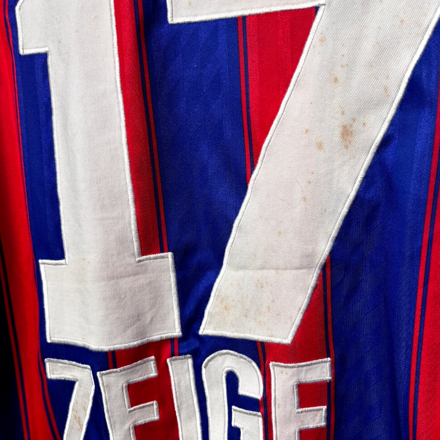 Original Bayern Munchen 1995/97 Home - Ziege #17 Size L