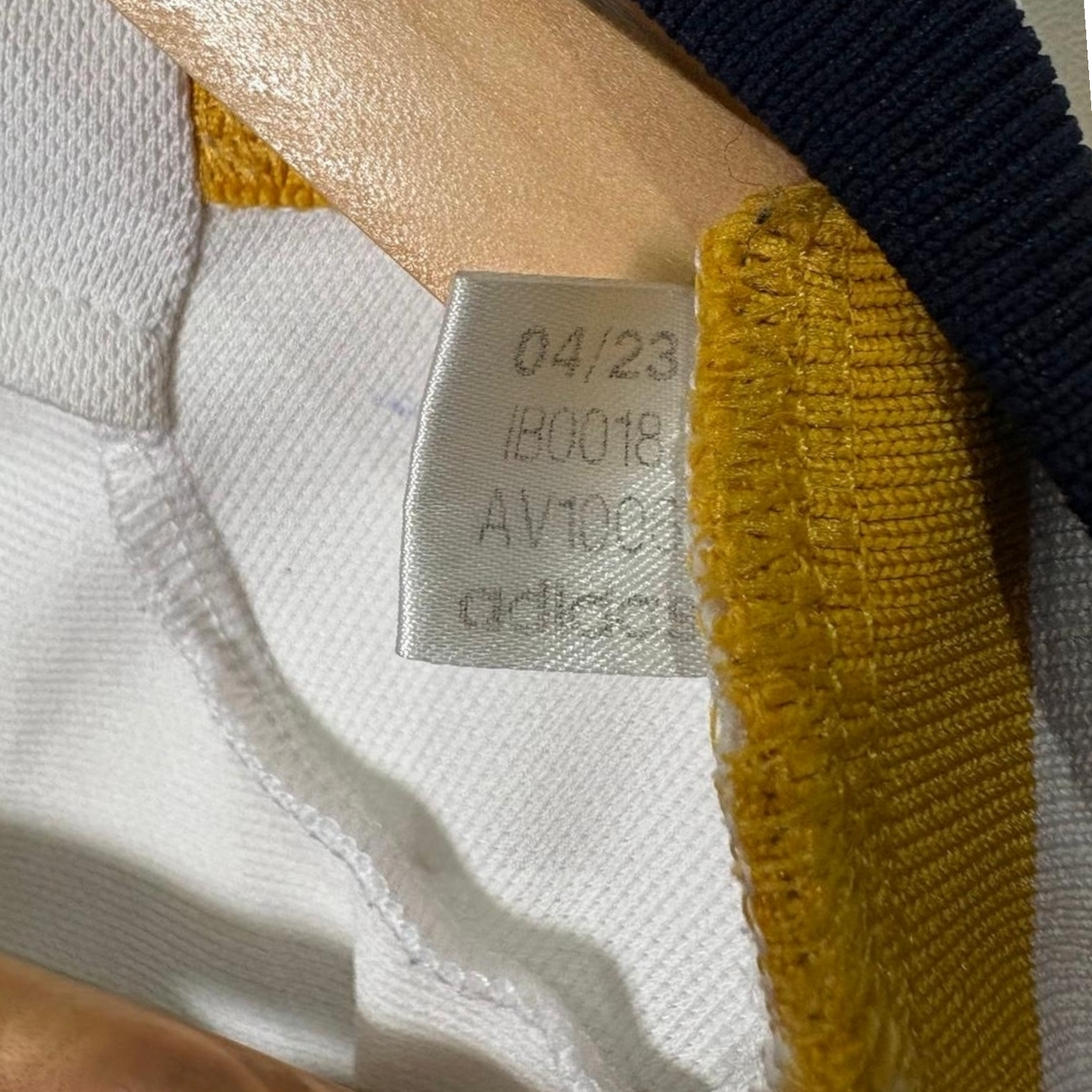 Original Real Madrid 2023/24 Home - Vini Jr #7 Size XS (Long Sleeve)