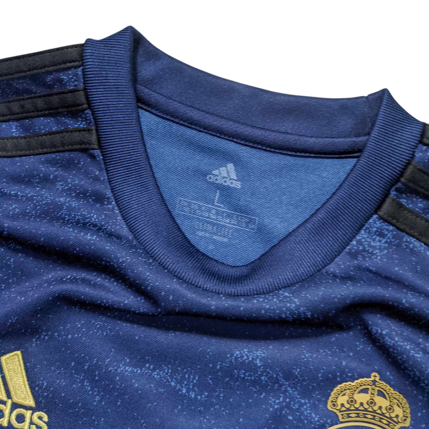 Original Real Madrid 2019/20 Away - Benzema #9 Size L Boys