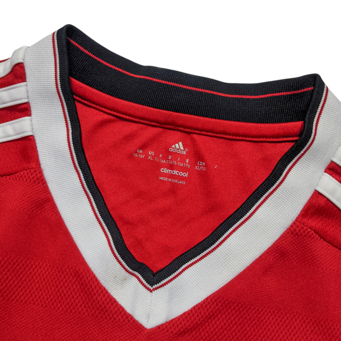Original Manchester United 2015/16 Home - Carrick #16 Size XL Boys