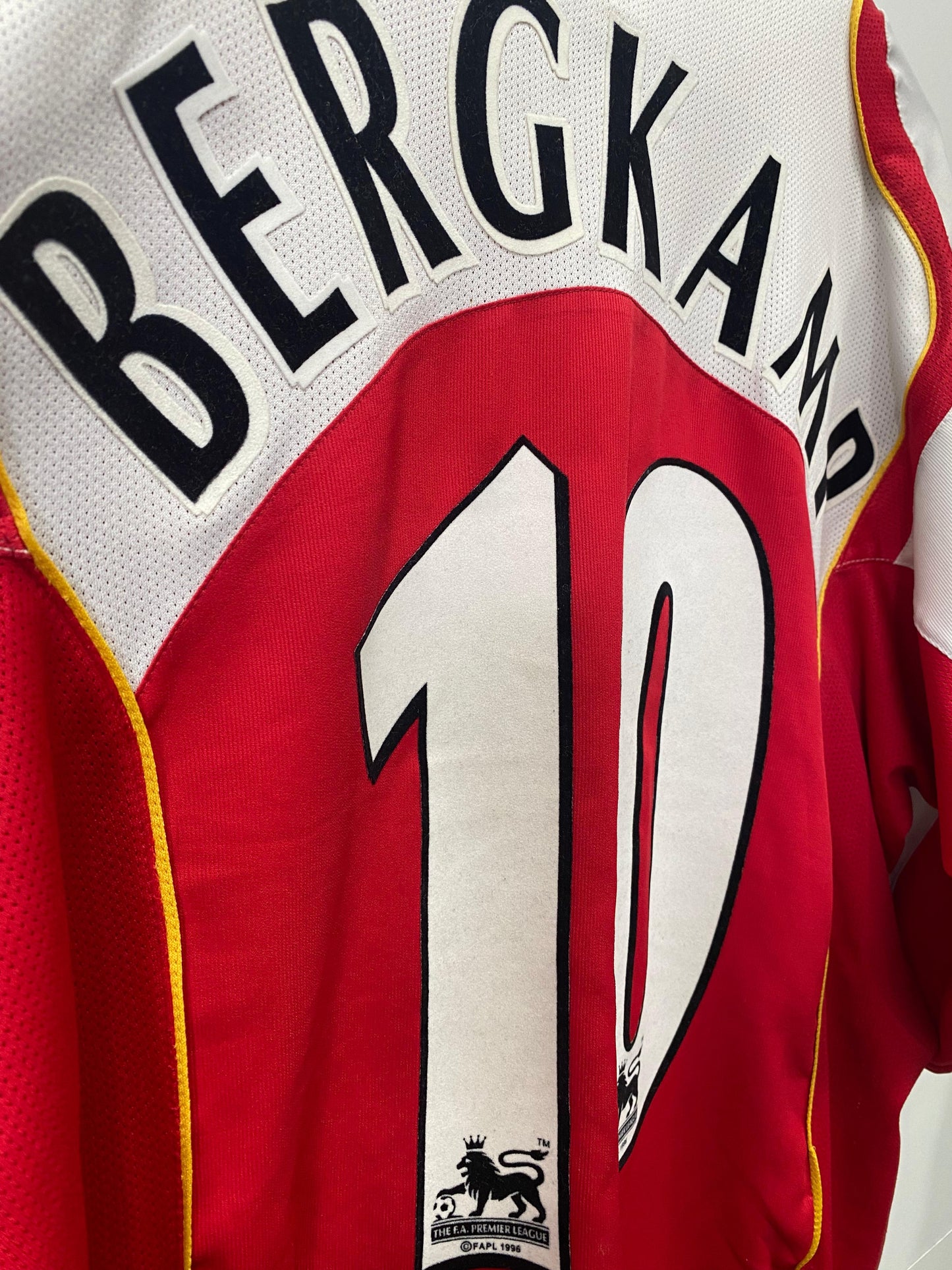 Authentic Arsenal 2004/05 Home - Dennis Bergkamp #10 Size L