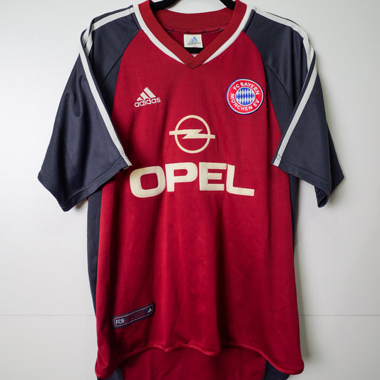 Authentic Bayern Munich 2001/02 Home - Size M fit L