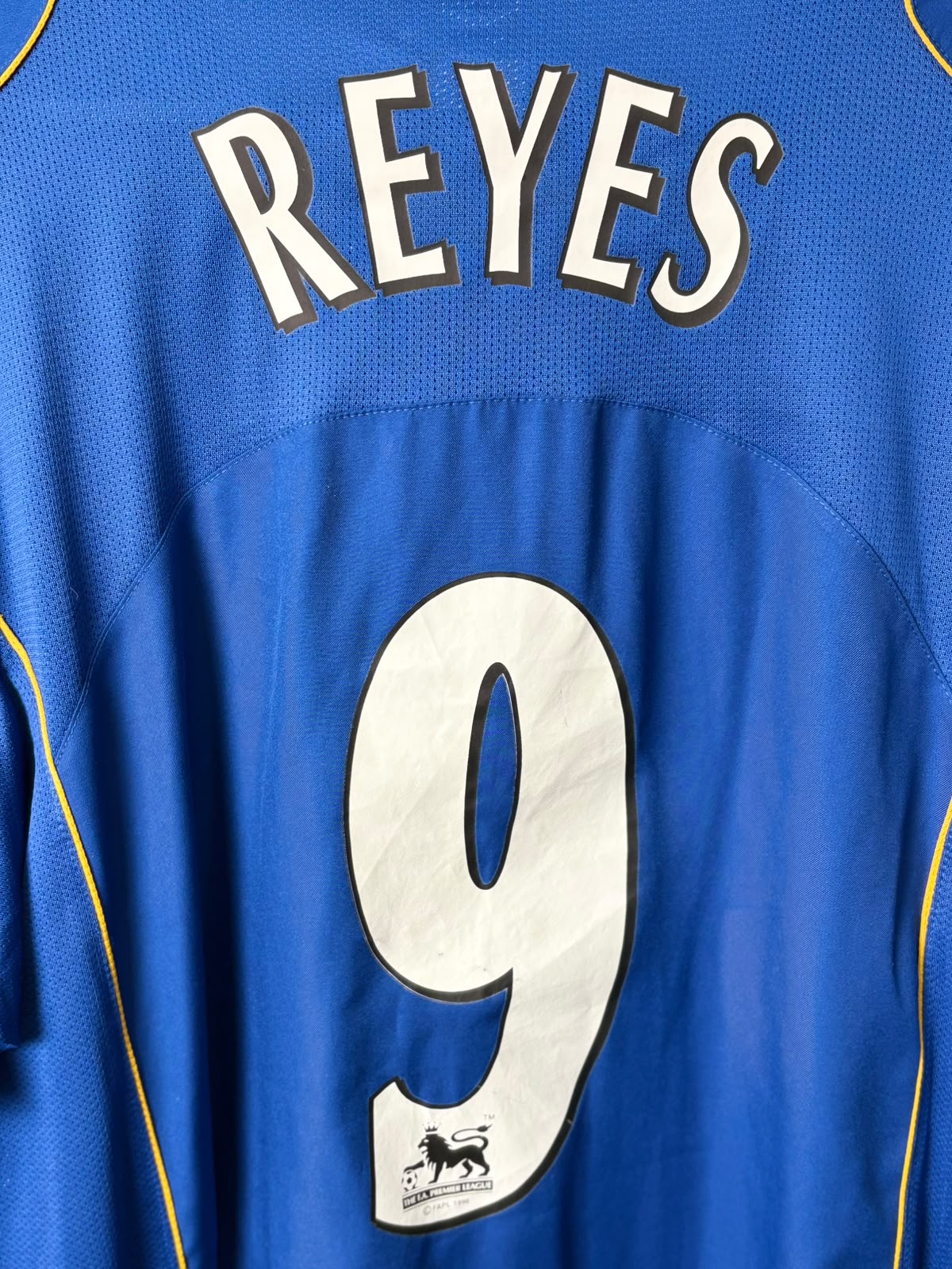 Original Arsenal 2004/05 Away - Reyes #9 Size XL