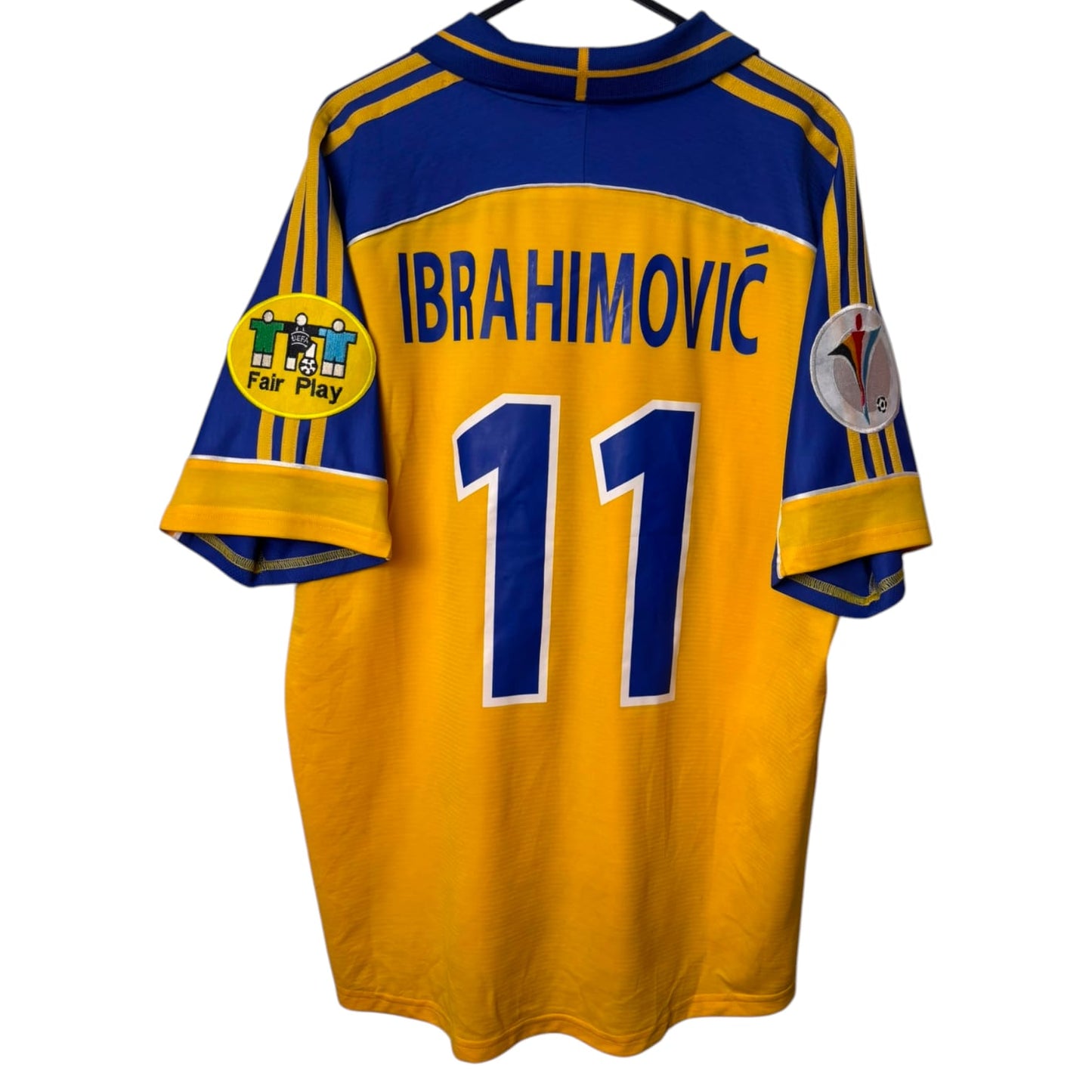 Original Sweden 2000/02 Home - Ibrahimovic #11 Size L