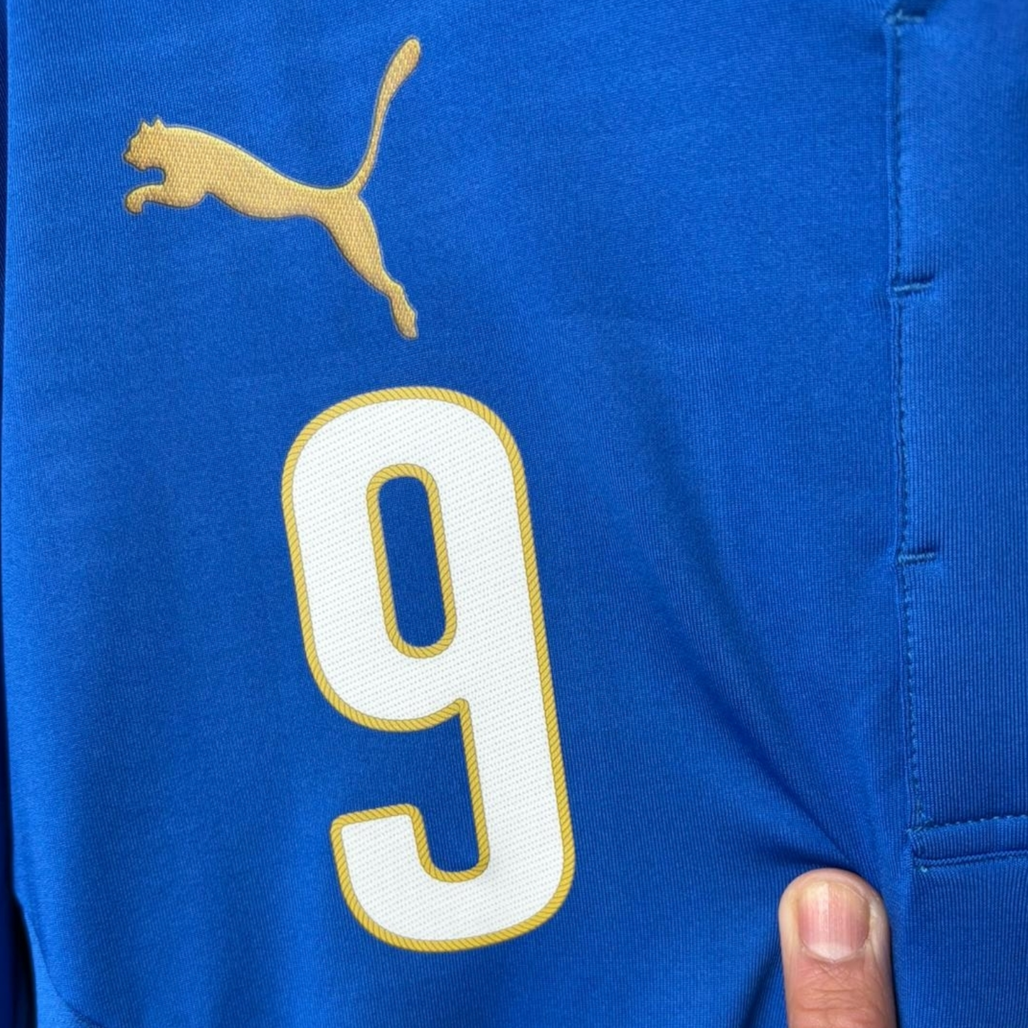 Original Italy 2014/15 Home - Balotelli #9 Size XXL fit M (Player Issue) (Long Sleeve)