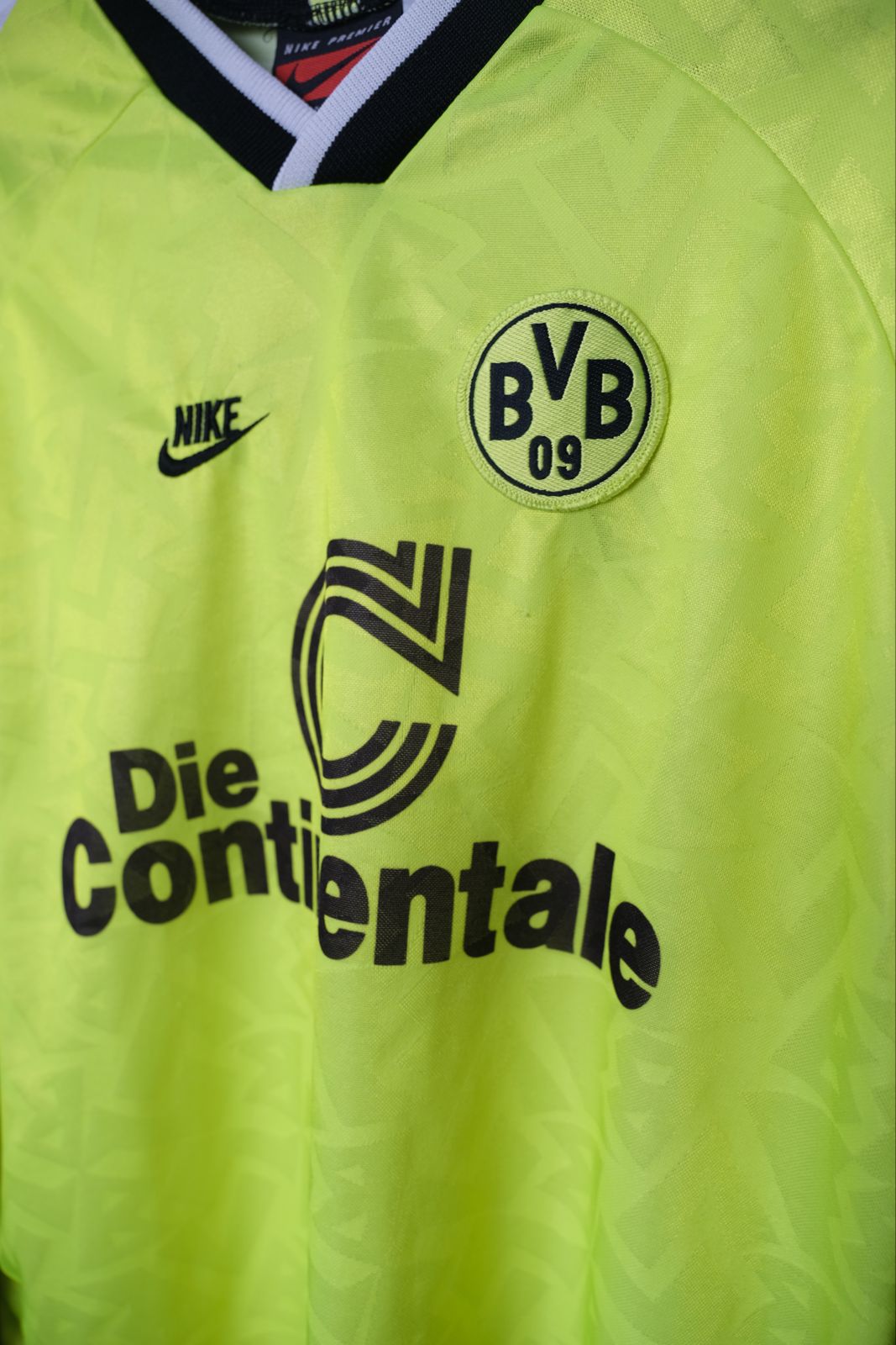 Original Dortmund 1995/96 Home - Size XLB (Long Sleeve)